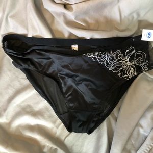 NWT Cacique 22/24 sexy underwear